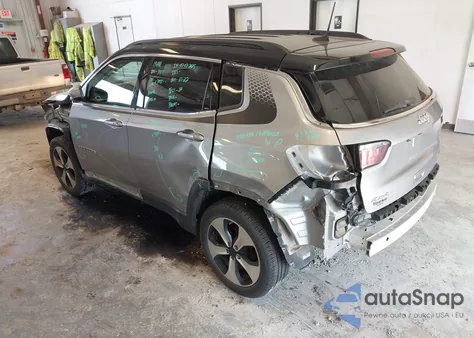 2018 Jeep Compass Latitude 4X4 from USA, damaged, VIN 3C4NJDBB8JT180244